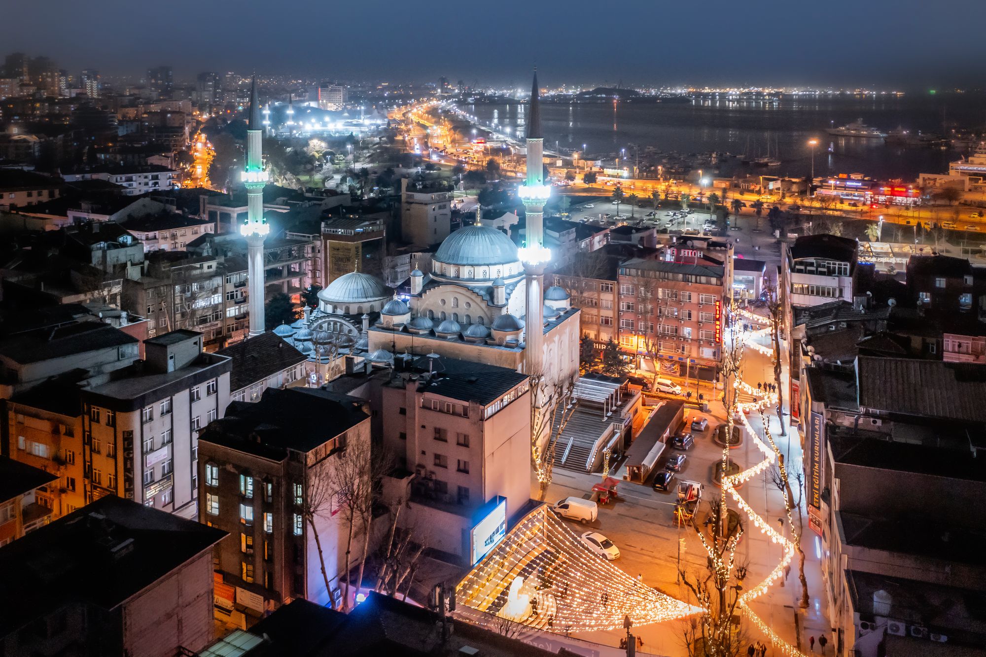 Pendik Ramazan’ı Işıl Işıl Karşılıyor