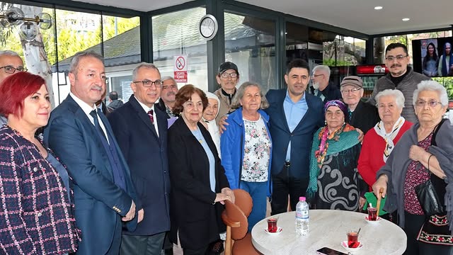 Bakan Yardımcısı Osman Boyraz ile Kaymakam Tiryaki'den MAltepe Huzurevi'ne Ziyaret