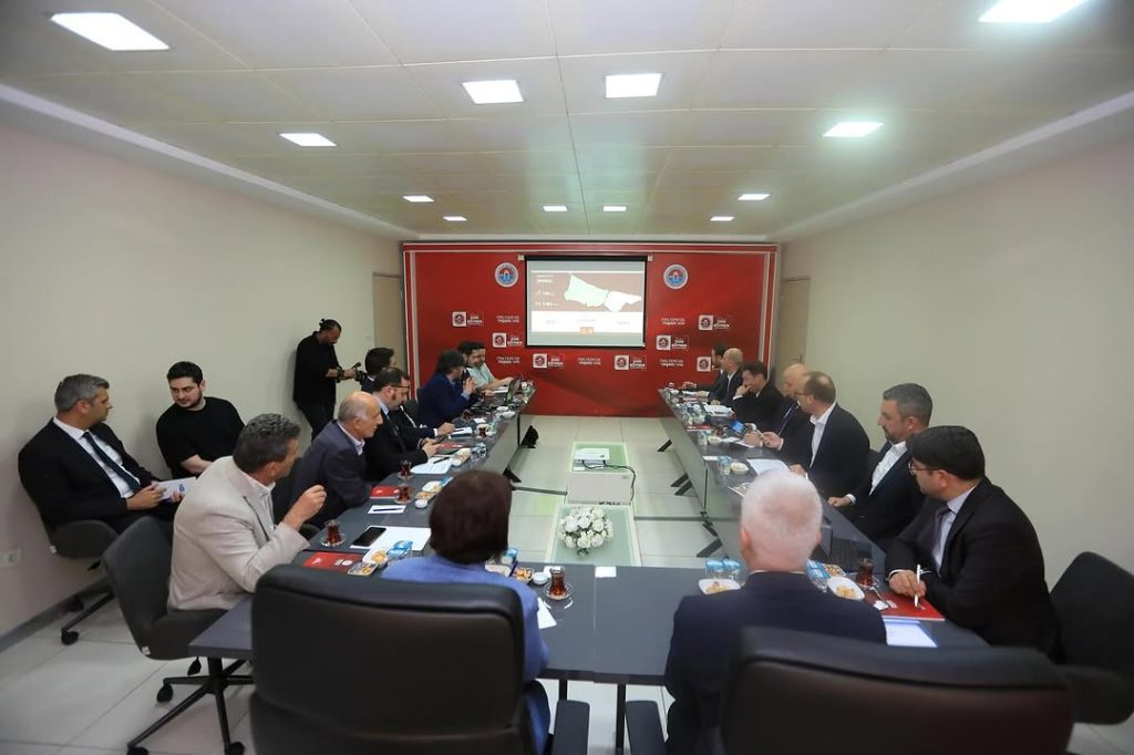 İETT Genel Müdürü İrfan Demet, Maltepe Belediyesini Ziyaret Etti