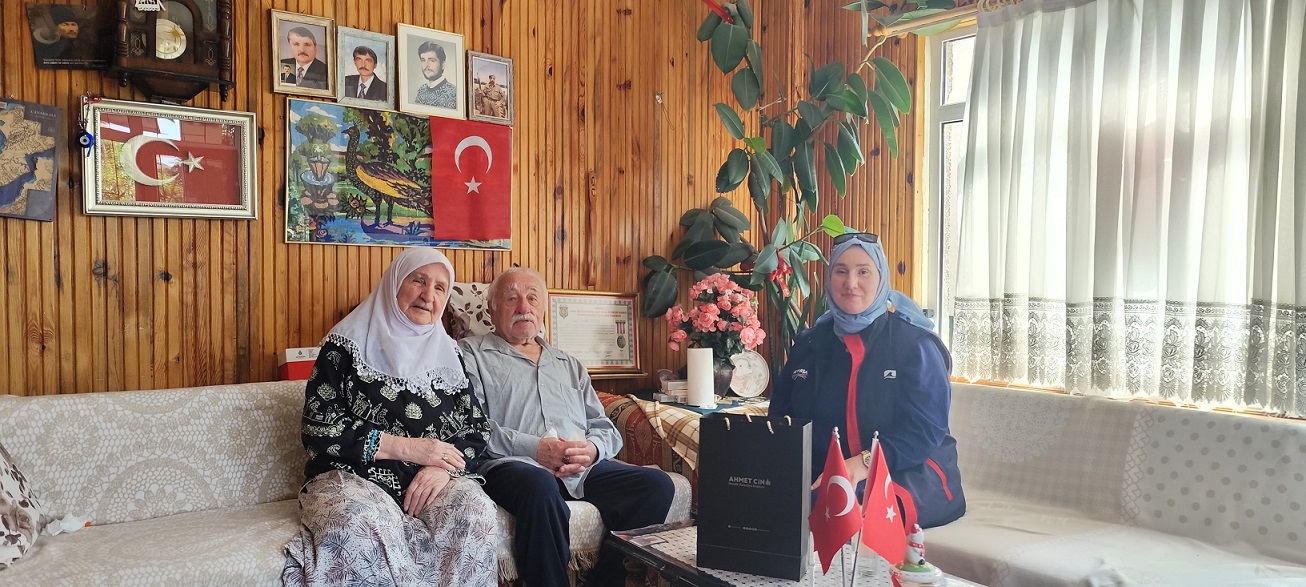 Pendik’te 78 Şehit Ailelerini Ziyaret Ederek Bayramlarını Kutladılar