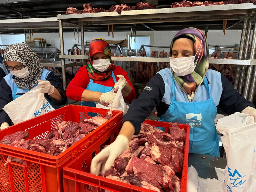 Kurban Bereketi Pendik’te Paylaşıldı